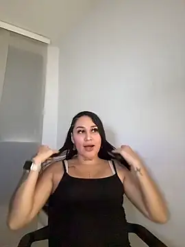 kylie pregnat online show from 12-01-25, 01:49