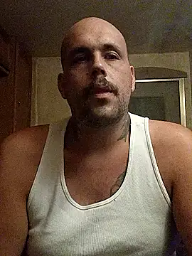 Snapshot of BigriskDaddy92 chatting on 11-26-25, 04:02 BigriskDaddy92 online show from 11-26-25, 04:02