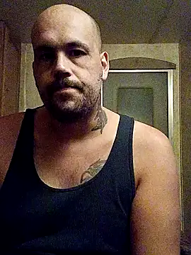 Snapshot of BigriskDaddy92 chatting on 11-28-25, 01:58 BigriskDaddy92 online show from 11-28-25, 01:58