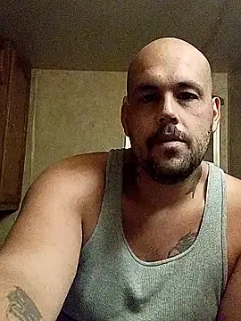 Snapshot of BigriskDaddy92 chatting on 12-02-25, 02:01 BigriskDaddy92 online show from 12-02-25, 02:01