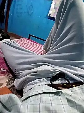 Snapshot of vaasuboy01 chatting on 04-18-26, 07:07 vaasuboy01 online show from 04-18-26, 07:07