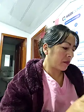 JustSamantha  online show from 04-05-26, 10:01