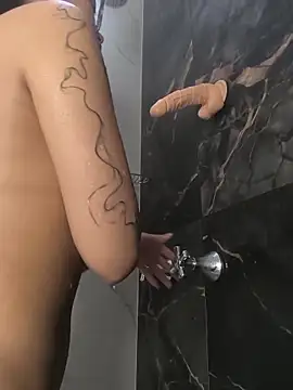 little xioo  online show from 11-28-25, 12:52