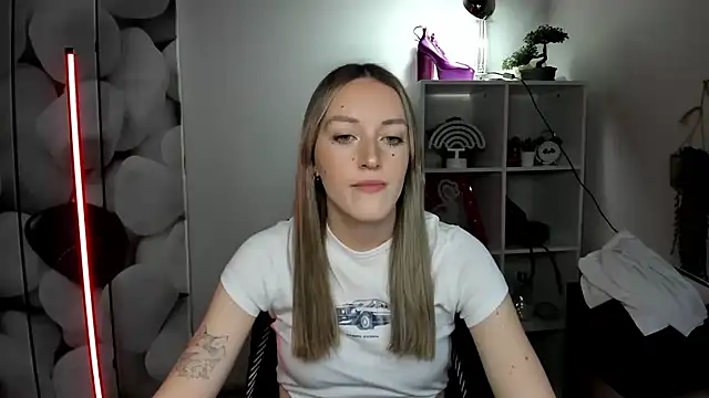 EvelynBlond online show from 01-15-26, 01:26