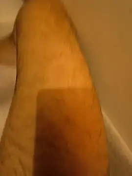 Snapshot of 00x0x00 chatting on 04-04-26, 07:11 00x0x00 online show from 04-04-26, 07:11