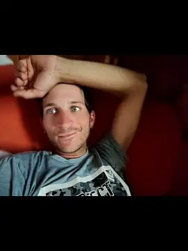 00x0x00 online show from 07-01-26, 04:51