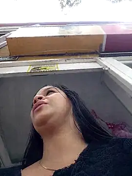 Layla-daring online show from 05-28-26, 06:38