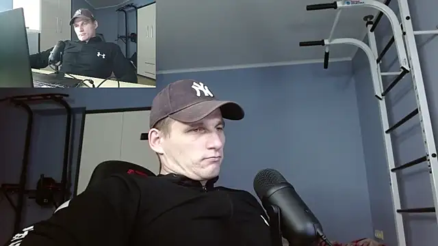 Poliglotjoe1 online show from 01-06-26, 02:54