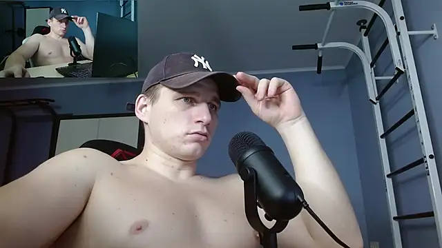 Poliglotjoe1 online show from 01-12-26, 06:24