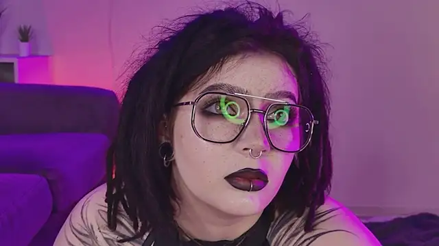Snapshot of olonho_estel chatting on 07-17-26, 10:36 olonho estel online show from 07-17-26, 10:36