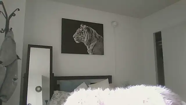 cryptokimgirl online show from 03-04-26, 01:11