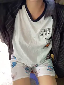 XndSeraphina online show from 04-11-26, 05:23