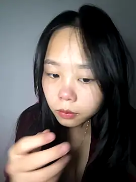 Snapshot of Kiee-lee chatting on 12-01-25, 03:17 Kiee-lee online show from 12-01-25, 03:17