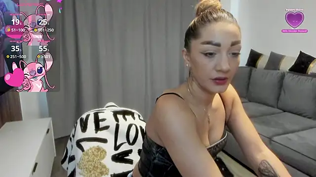 rossana doll online show from 03-29-26, 07:52