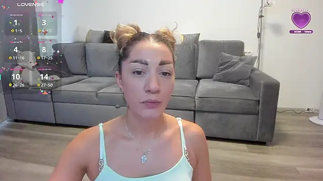 rossana doll online show from 07-07-26, 11:03