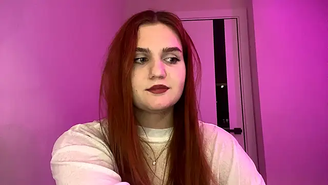 Red Ava online show from 12-04-25, 03:43