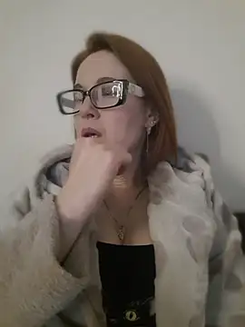 LanaOlbenst online show from 05-19-26, 06:47