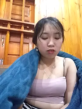 susie min online show from 11-30-25, 12:42