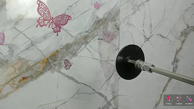 Latina candy01 online show from 04-14-26, 07:20