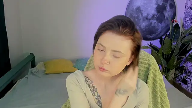 LaylaCookies  online show from 12-02-25, 05:46