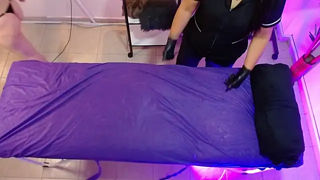 Alice Sinclair  online show from 11-27-25, 12:18