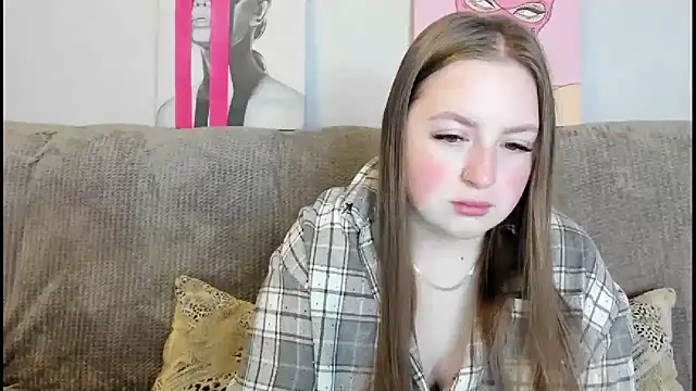 GirlPlayer online show from 11-24-25, 01:27