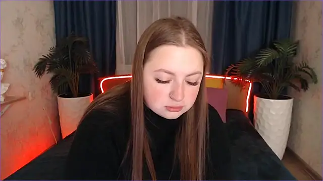 GirlPlayer online show from 11-29-25, 01:19