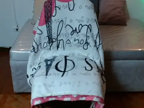 Juliana  lx online show from 01-15-26, 01:48