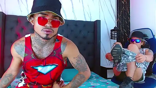 Hot Latino x online show from 11-23-25, 01:55