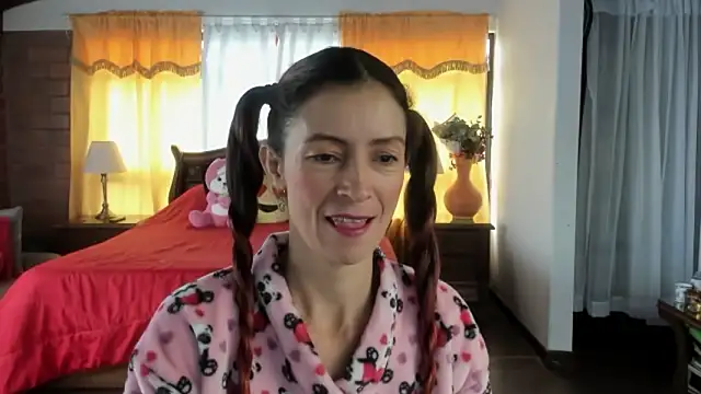 Charlotte-Willson online show from 03-18-26, 02:42