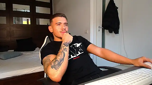 ElijahThorne online show from 02-19-26, 10:22