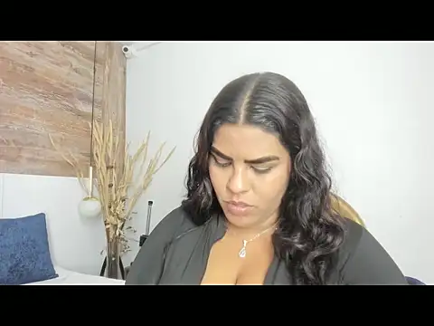 lathiffa online show from 12-15-25, 10:47