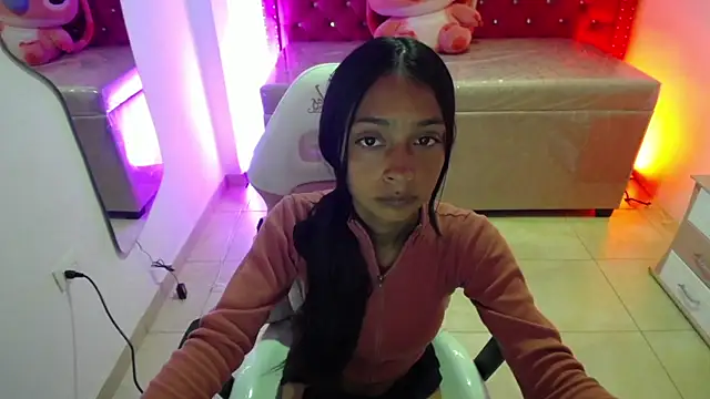 Aylanny m online show from 12-02-25, 02:56