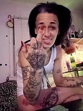 chaoticluvbug online show from 02-08-26, 01:42