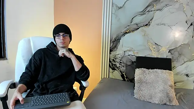 eren jeager online show from 02-06-26, 01:21