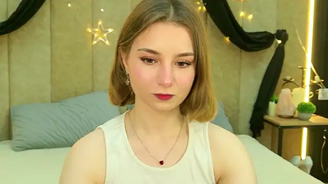 Janice Corona online show from 04-20-26, 03:48