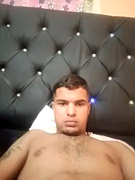 Deepthroat18yo online show from 11-21-25, 01:48