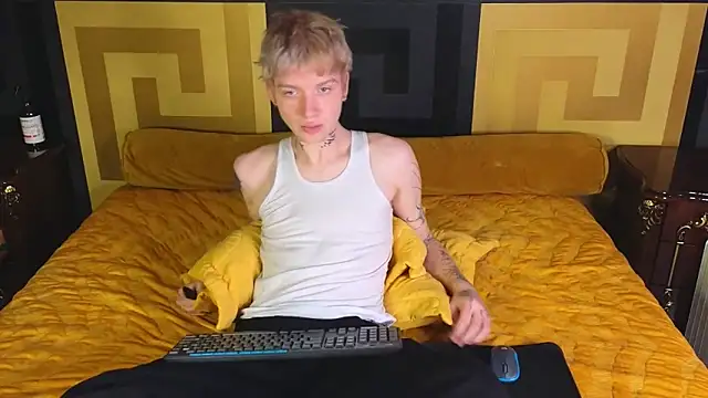 TRAVIS CLAS online show from 11-27-25, 08:11