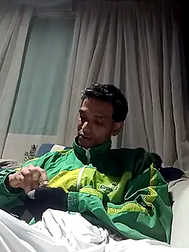 Gzinho69ik online show from 06-02-26, 01:40