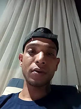 Gzinho69ik online show from 06-28-26, 08:48