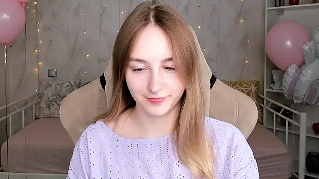 Shy Polly online show from 04-07-26, 12:11