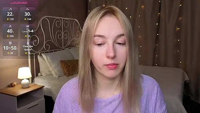 Shy Polly online show from 04-22-26, 12:02