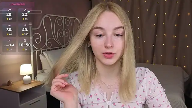 Shy Polly online show from 05-09-26, 12:05