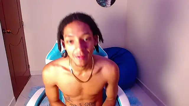 Snapshot of smith_66jr chatting on 11-28-25, 11:07 smith 66jr online show from 11-28-25, 11:07