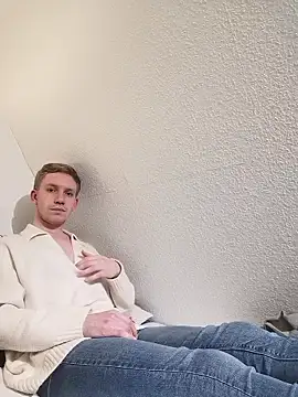 Hannah9708 online show from 01-10-26, 08:43