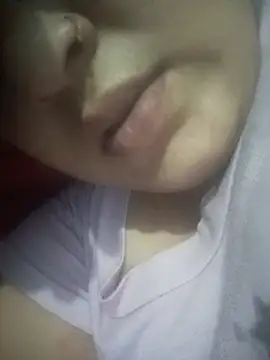 Snapshot of Priya_089 chatting on 06-18-26, 07:18 Priya 089 online show from 06-18-26, 07:18
