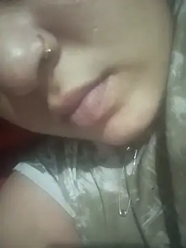 Snapshot of Priya_089 chatting on 07-15-26, 11:43 Priya 089 online show from 07-15-26, 11:43