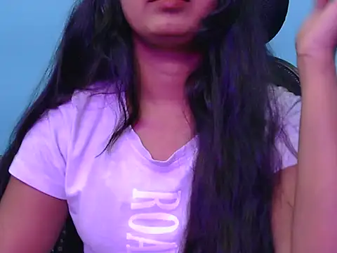 Snapshot of Hii_Anika chatting on 11-24-25, 06:02 Hii Anika online show from 11-24-25, 06:02