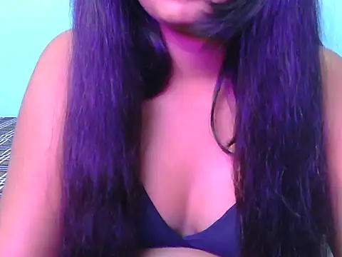 Snapshot of Hii_Anika chatting on 11-27-25, 04:03 Hii Anika online show from 11-27-25, 04:03