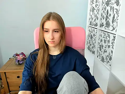 VanessaAmore online show from 04-11-26, 11:25